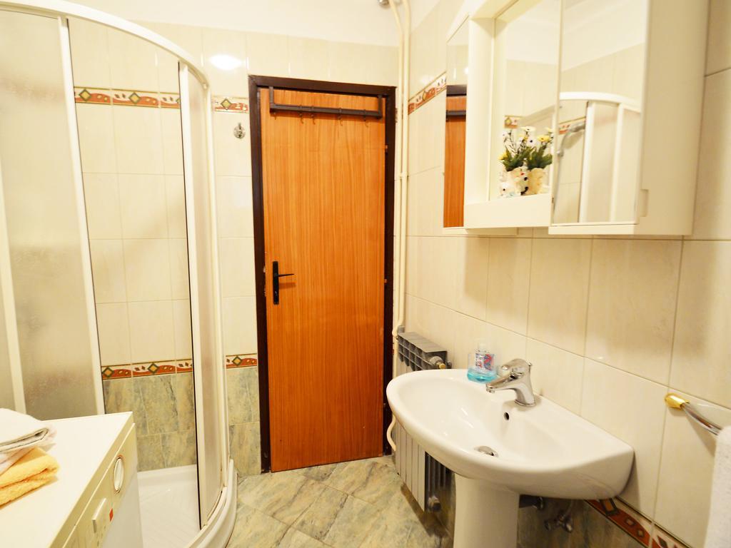 Rm Apartment Pusta Ровінь Екстер'єр фото