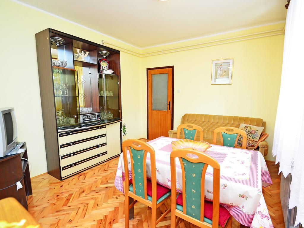 Rm Apartment Pusta Ровінь Екстер'єр фото