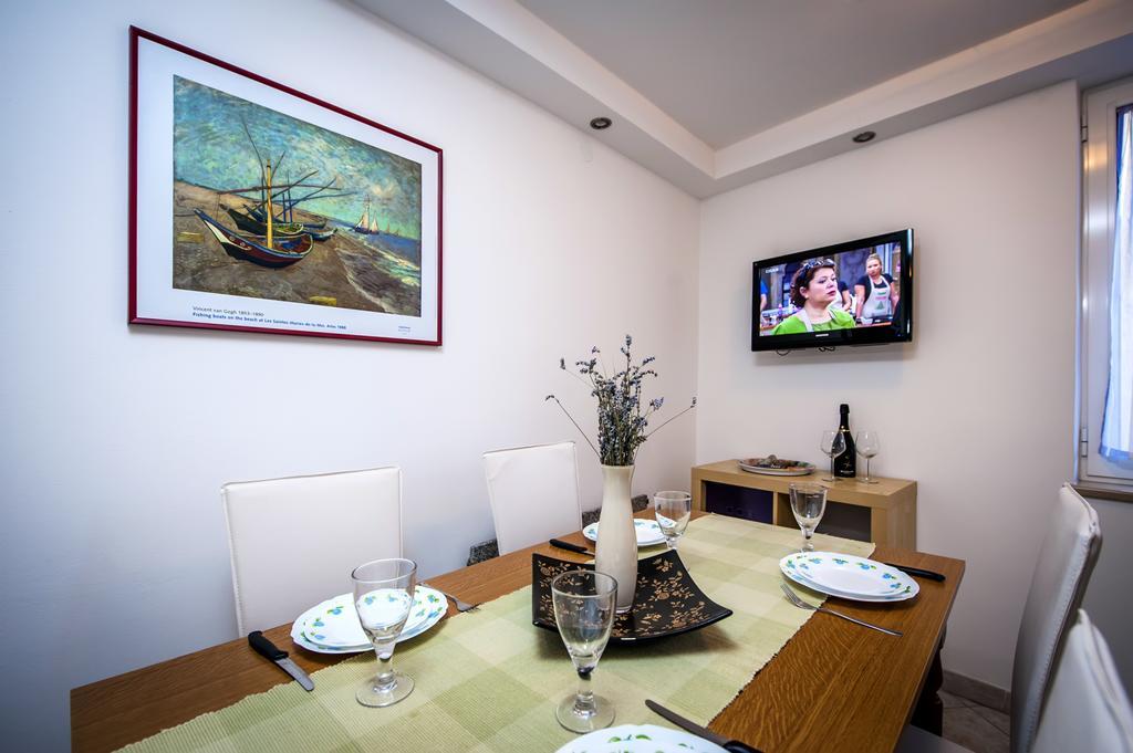 Rm Apartment Pusta Ровінь Екстер'єр фото
