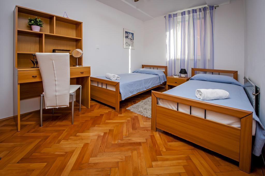 Rm Apartment Pusta Ровінь Екстер'єр фото