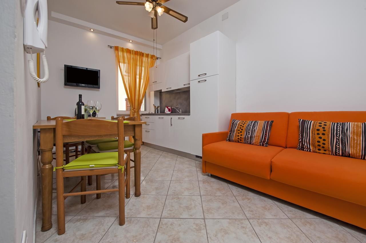 Rm Apartment Pusta Ровінь Екстер'єр фото